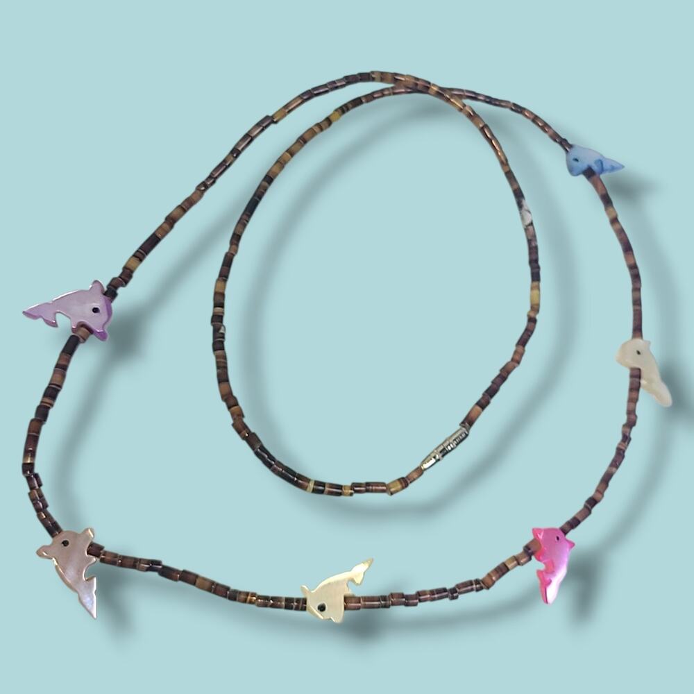Heishi Necklace‎ 6 Carved Dolphin Fetish Mother of Pearl Bead Necklace 22"